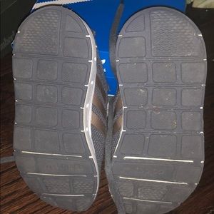 adidas swift run outlet